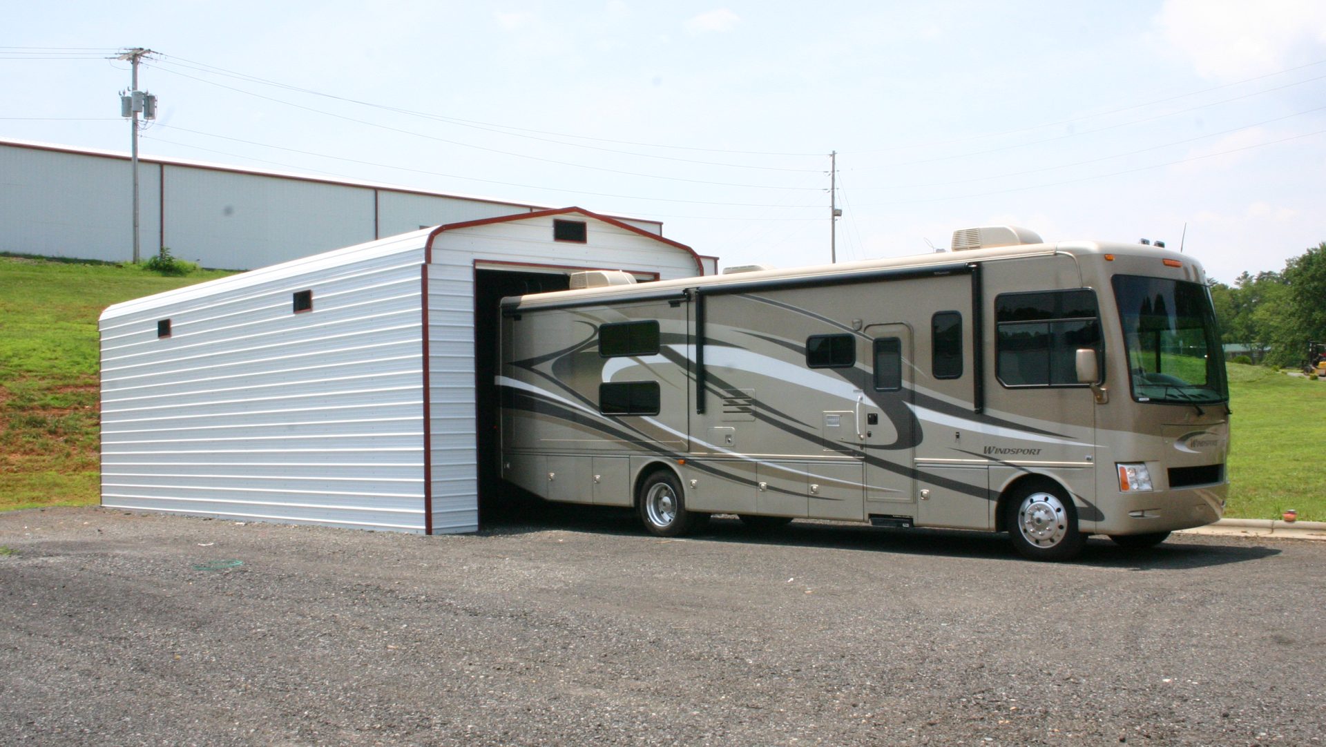 Enclosed metal RV building for maximum protection